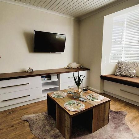 Nautilus 2 Bedroom Self-Catering Apartment Swakopmund Exteriör bild