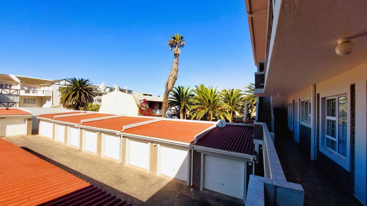 Nautilus 2 Bedroom Self-Catering Apartment Swakopmund Exteriör bild