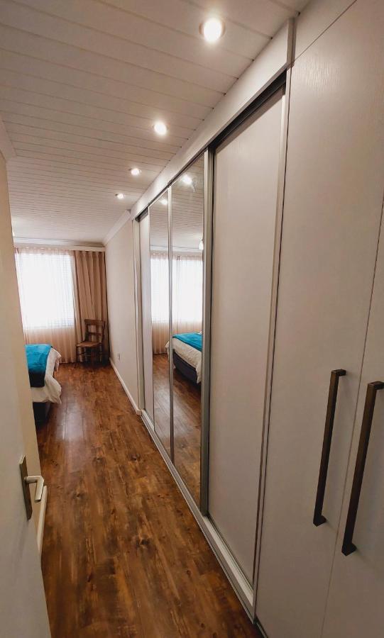Nautilus 2 Bedroom Self-Catering Apartment Swakopmund Exteriör bild