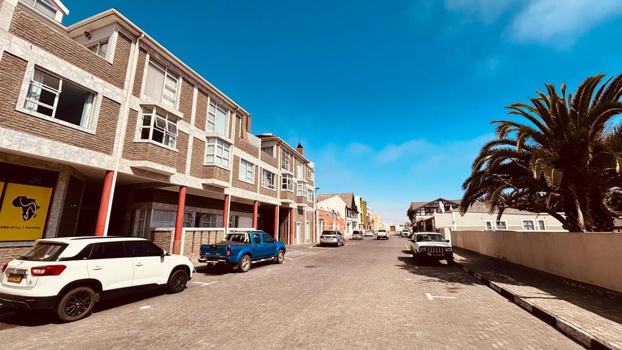 Nautilus 2 Bedroom Self-Catering Apartment Swakopmund Exteriör bild